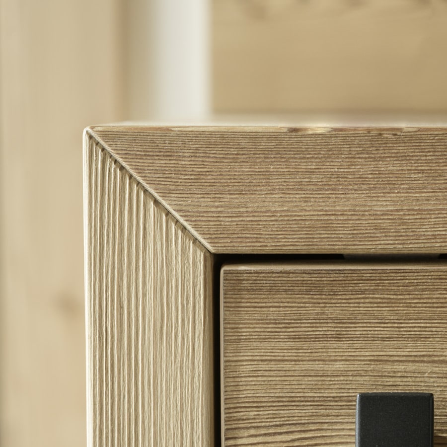 Ladinarredi_Fulun_materiali