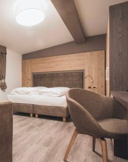 Ladinarredi_baita_dovich_miniatura