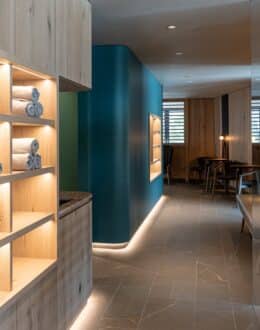 hotel-diana-copertina-5